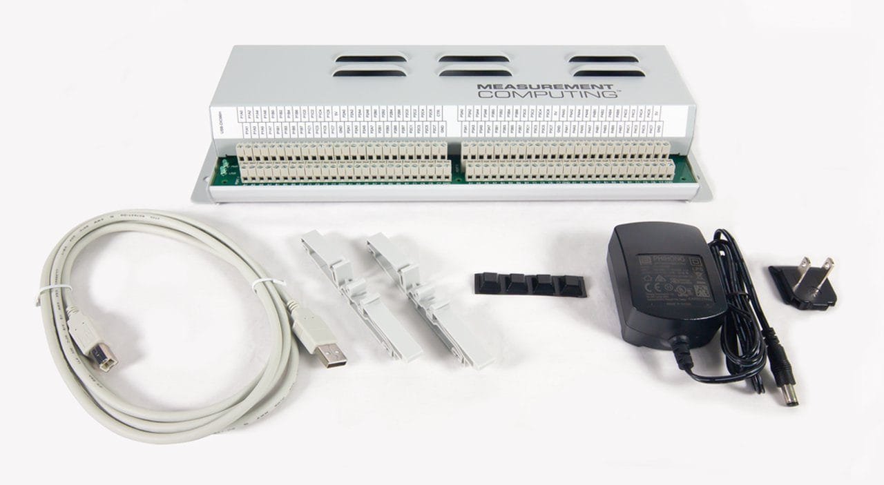 Digilent_MCC_USB-DIO96H_Kit_View