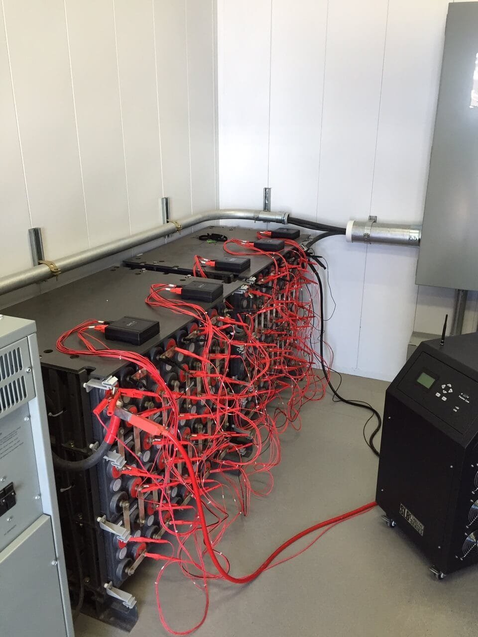 Eagle_View_SLB-Series_Battery-Discharge-Test