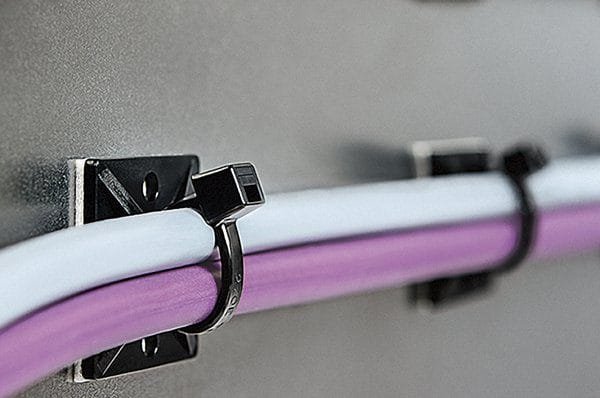 HMT151-00646_front_01_0823