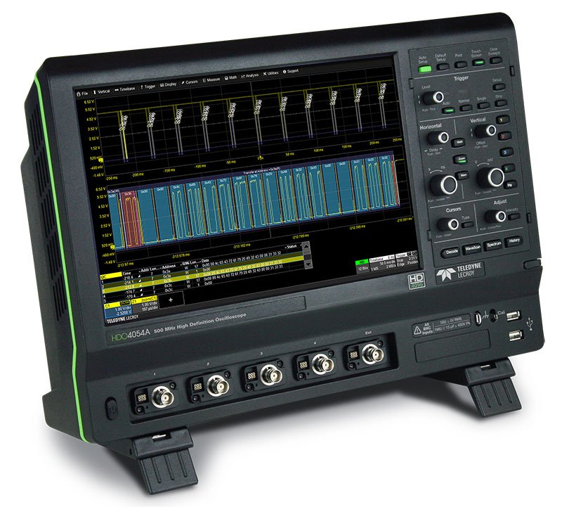 LeCroy_HDO4054A_legsout_right