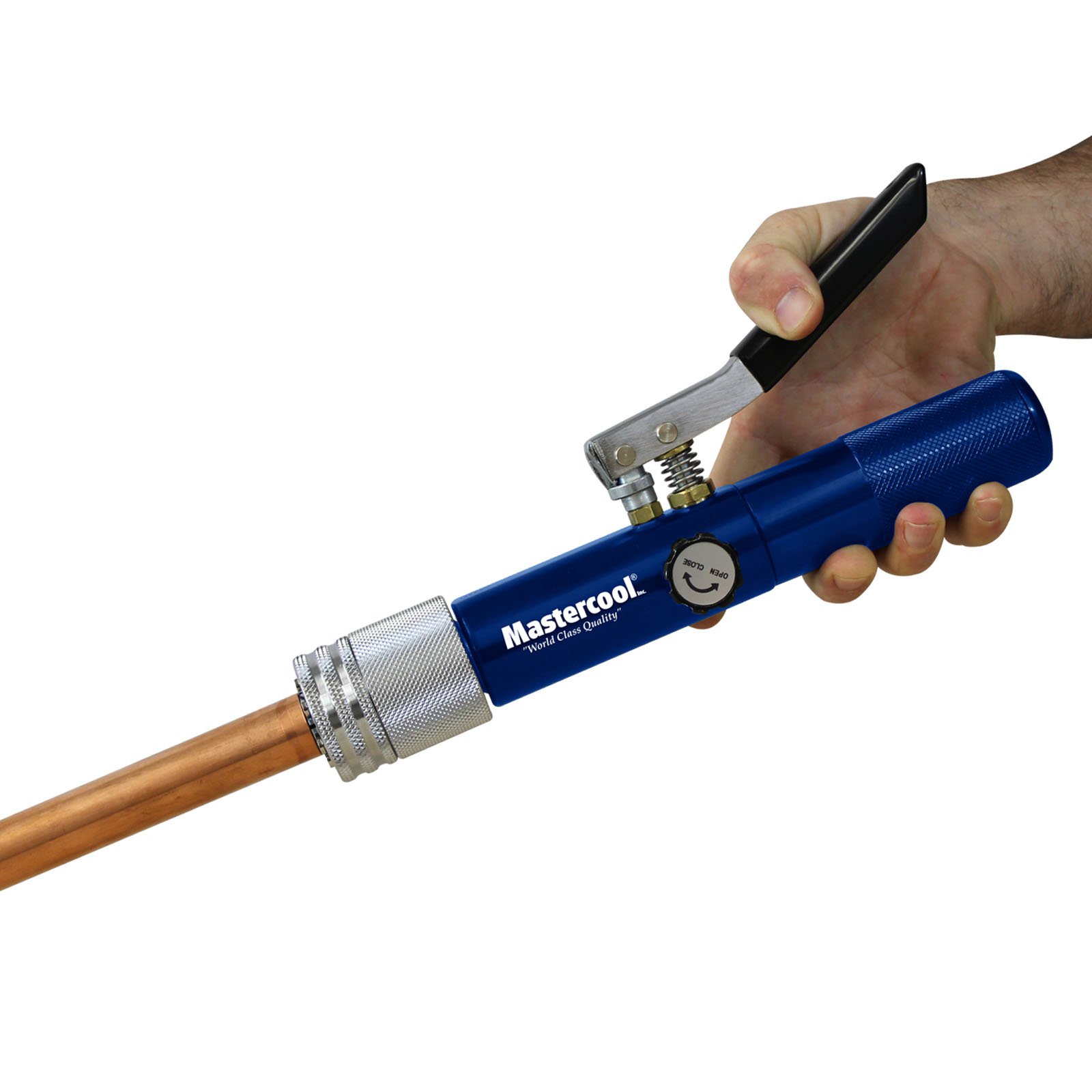 Mastercool_71600-A_in_Use