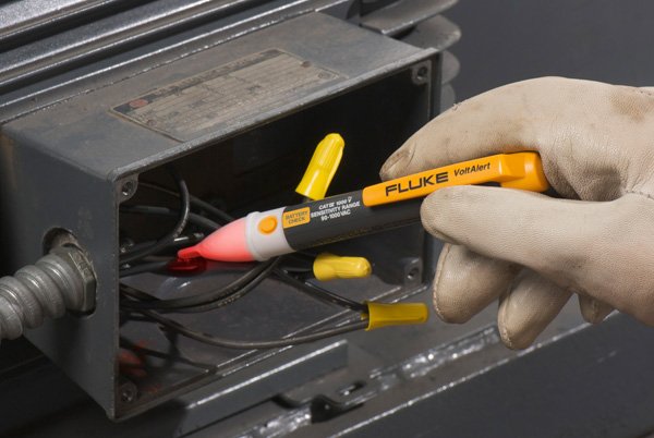 fluke2ac-application