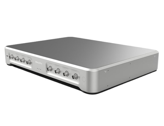 liquidMOKUPROFULLSUITE_angled_0623